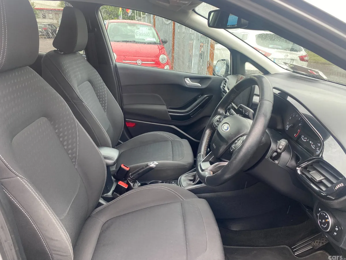 Ford Fiesta Hatchback, Petrol, 2020, Grey