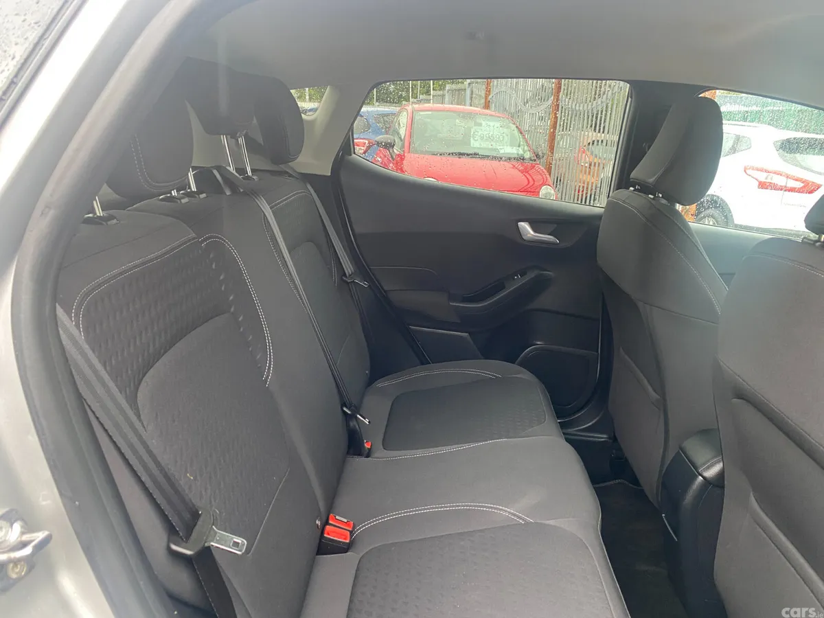 Ford Fiesta Hatchback, Petrol, 2020, Grey