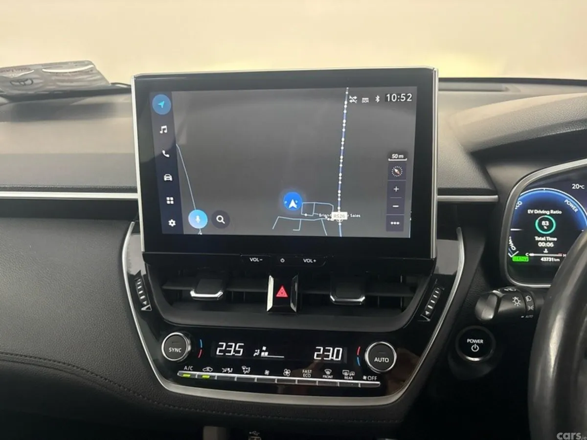 Toyota Corolla Cross Hatchback, Petrol Hybrid, 2023, Silver