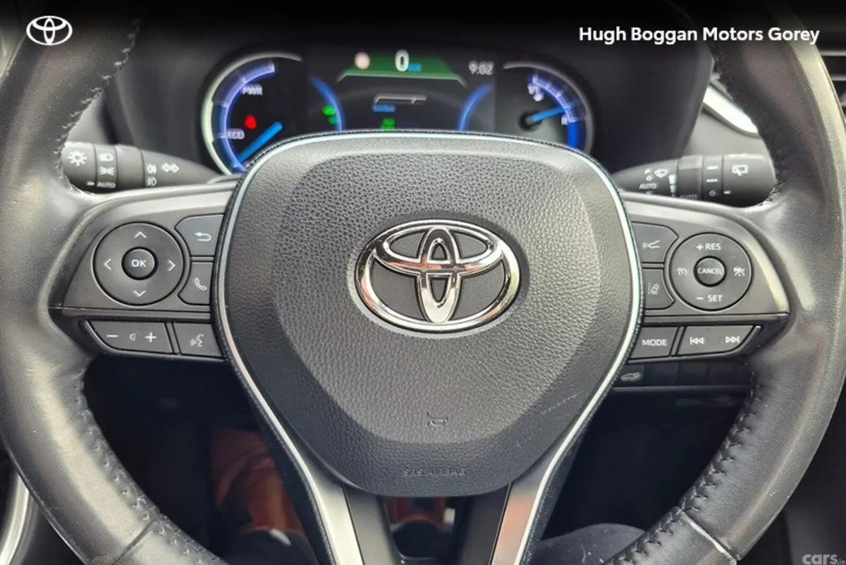 Toyota RAV4 SUV, Petrol Hybrid, 2021, White