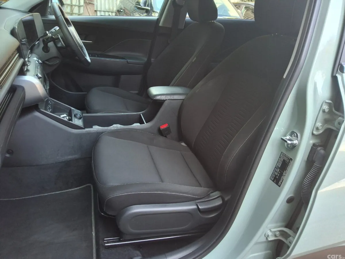 Hyundai KONA SUV, Petrol Hybrid, 2024, Green