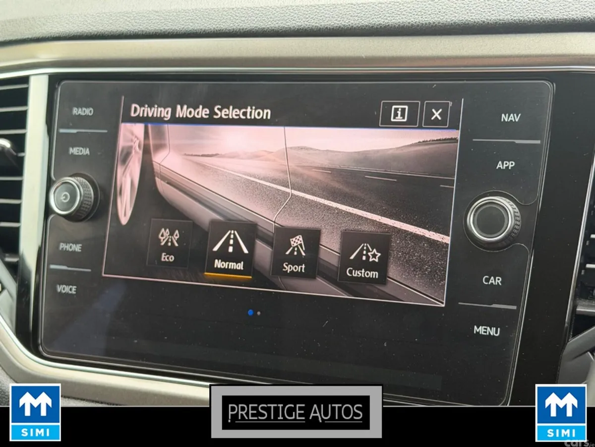 Volkswagen T-Roc SUV, Diesel, 2020, Orange