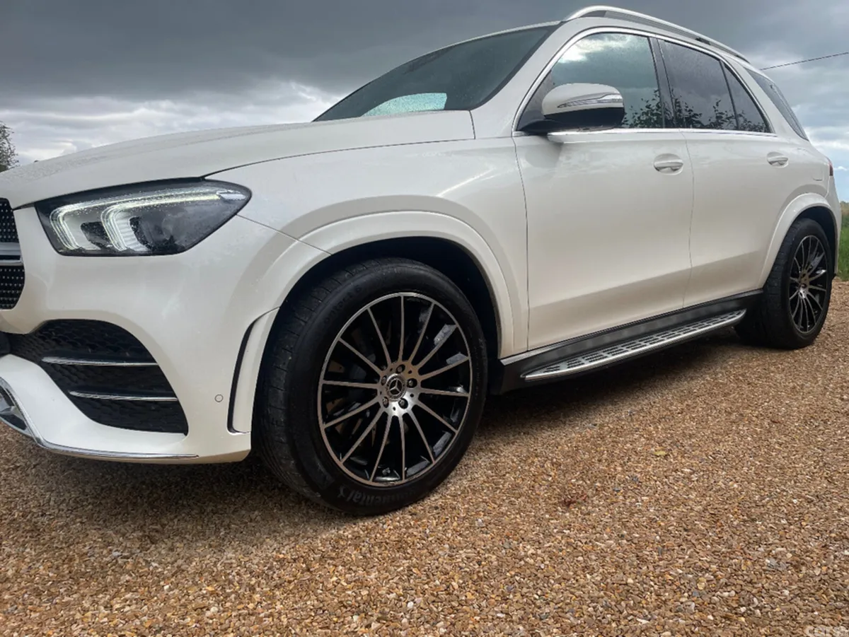 Mercedes-Benz GLE SUV, Diesel Plug-in Hybrid, 2022, White