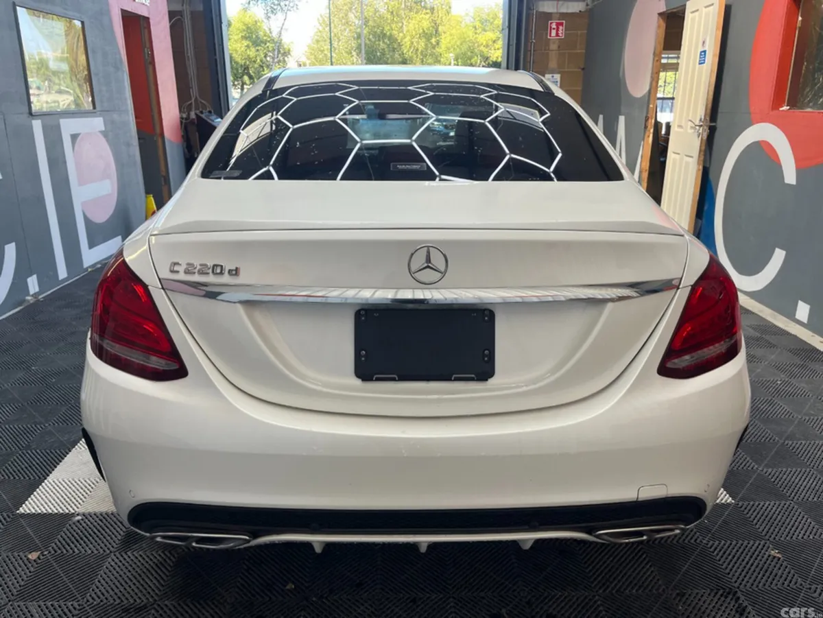 Mercedes-Benz C-Class Saloon, Diesel, 2018, White
