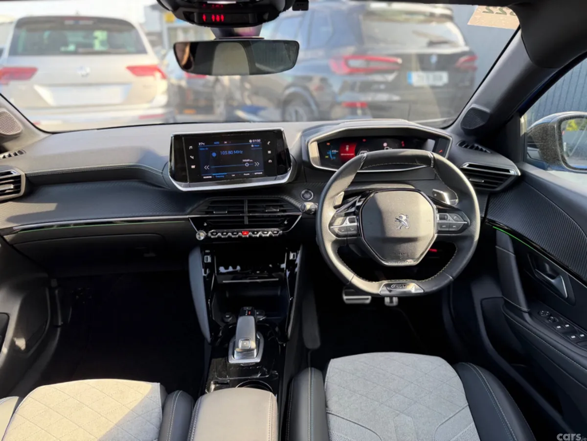 Peugeot 208 Hatchback, Petrol, 2021, Blue