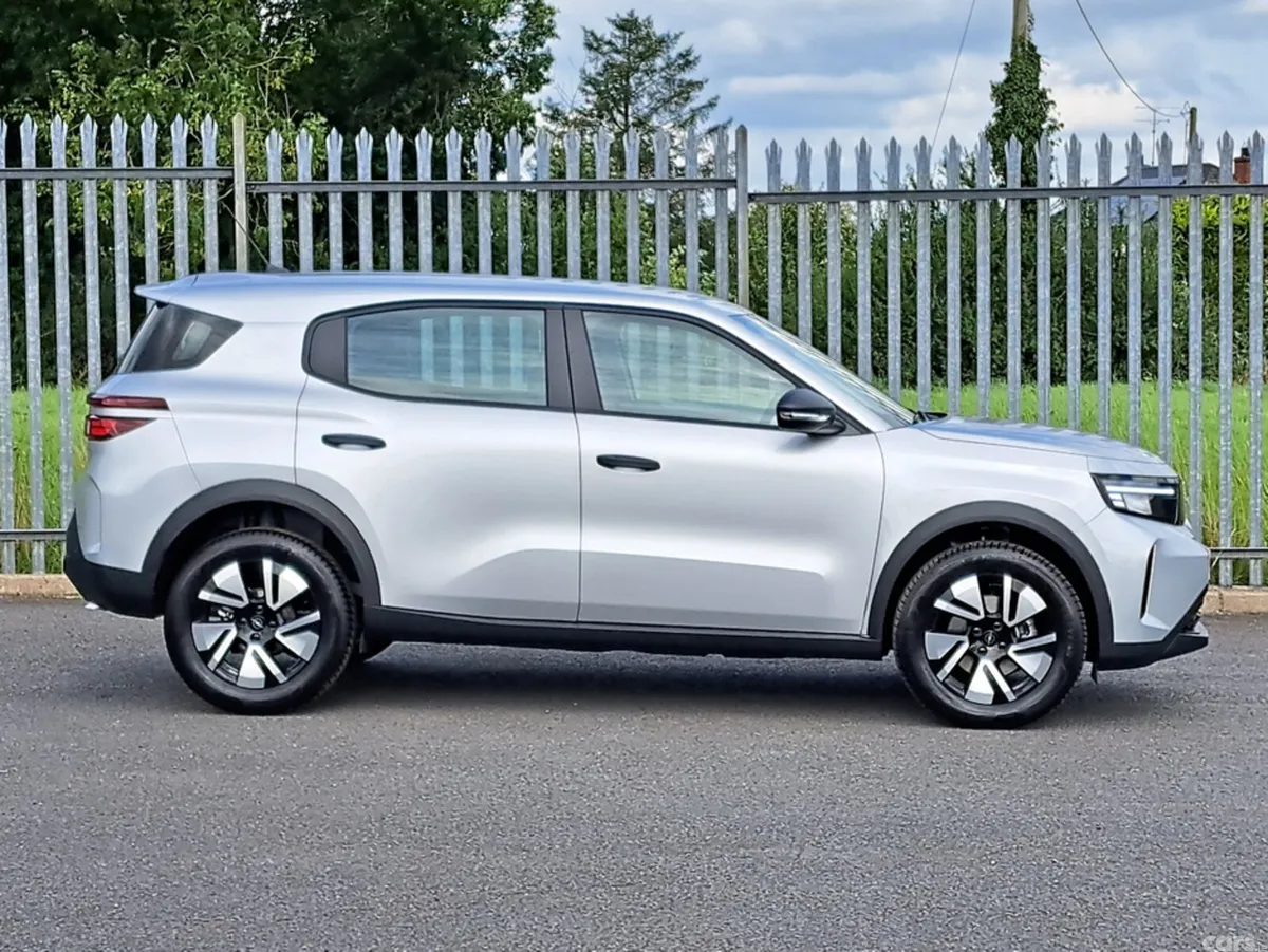 Opel Frontera SUV, Petrol Hybrid, 2027, Silver