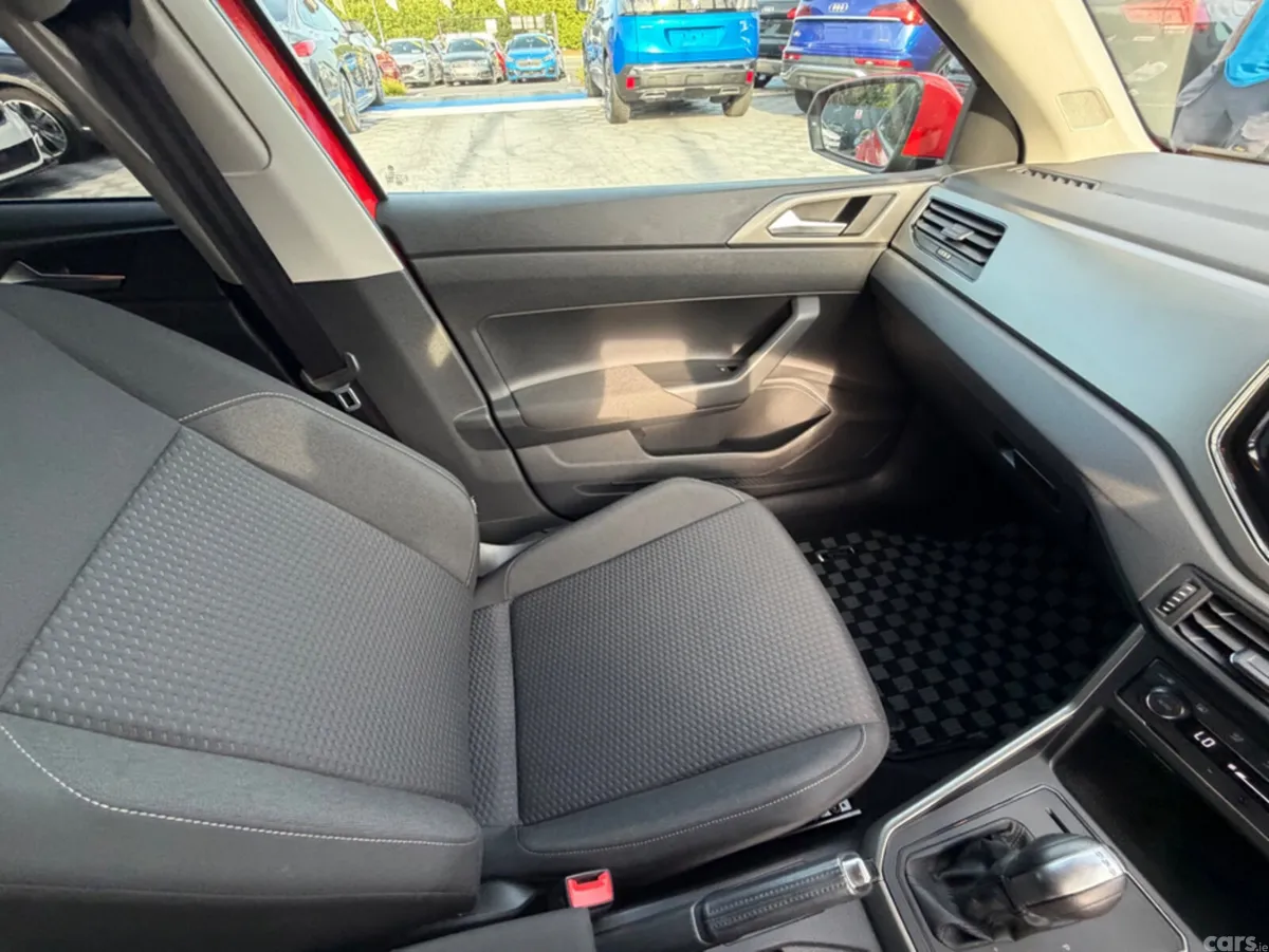Volkswagen Polo Hatchback, Petrol, 2019, Red
