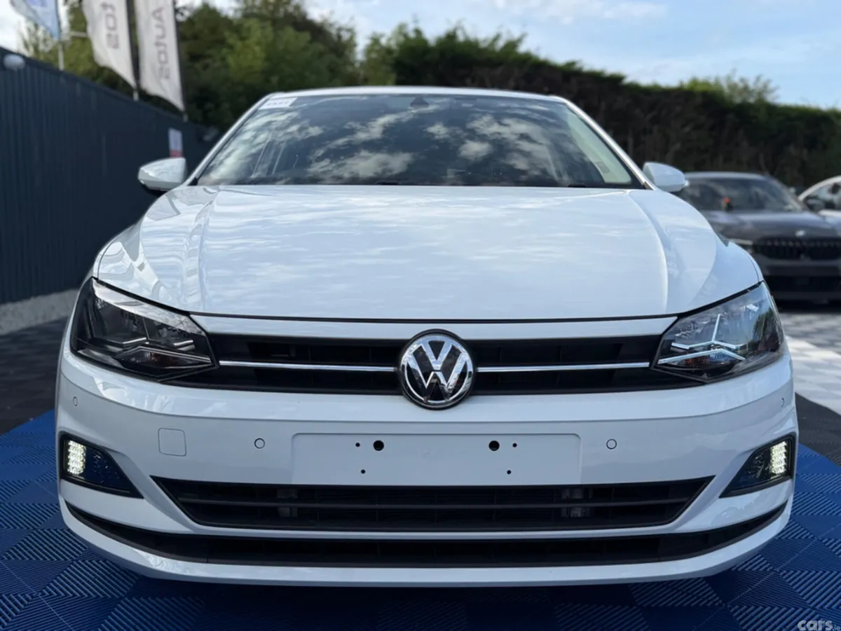 Volkswagen Polo Hatchback, Petrol, 2019, White