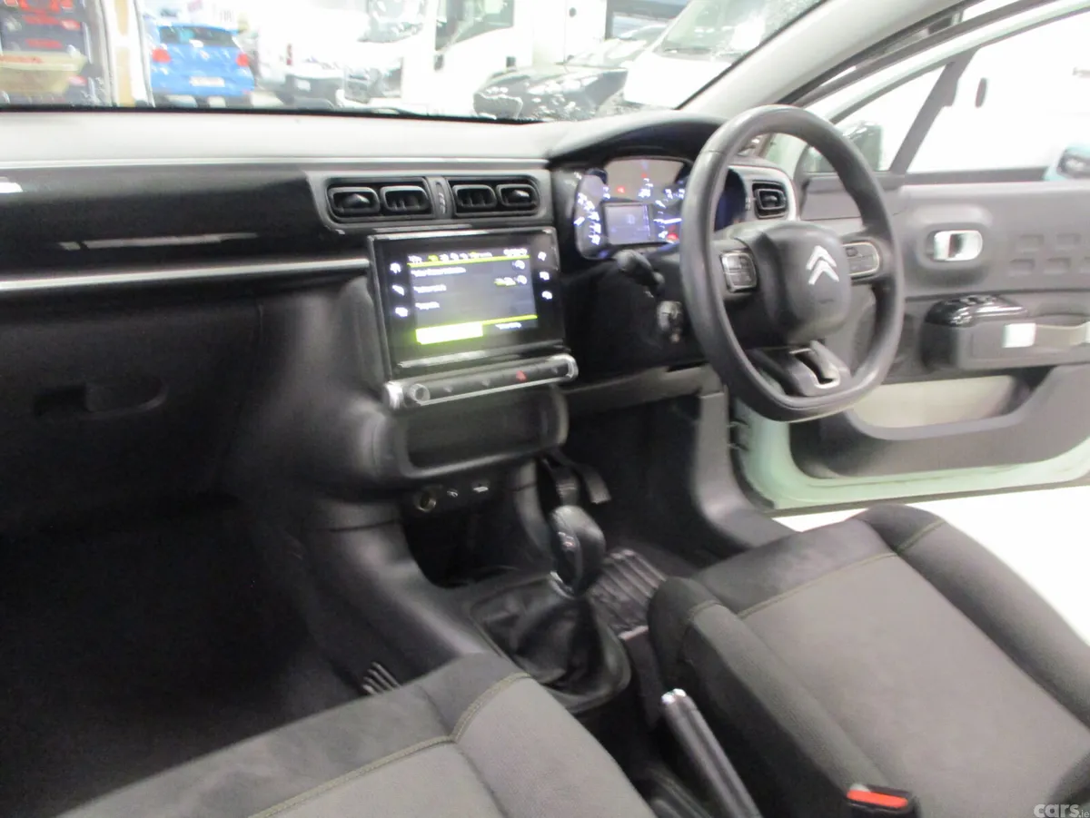 Citroen C3 Hatchback, Petrol, 2018, Green