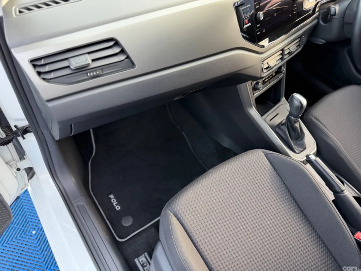 Volkswagen Polo Hatchback, Petrol, 2019, White