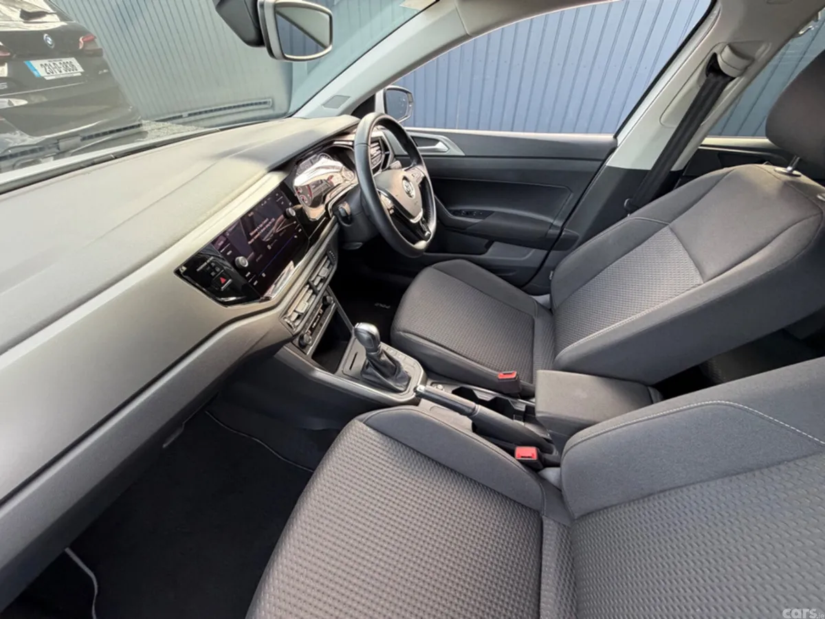 Volkswagen Polo Hatchback, Petrol, 2019, White