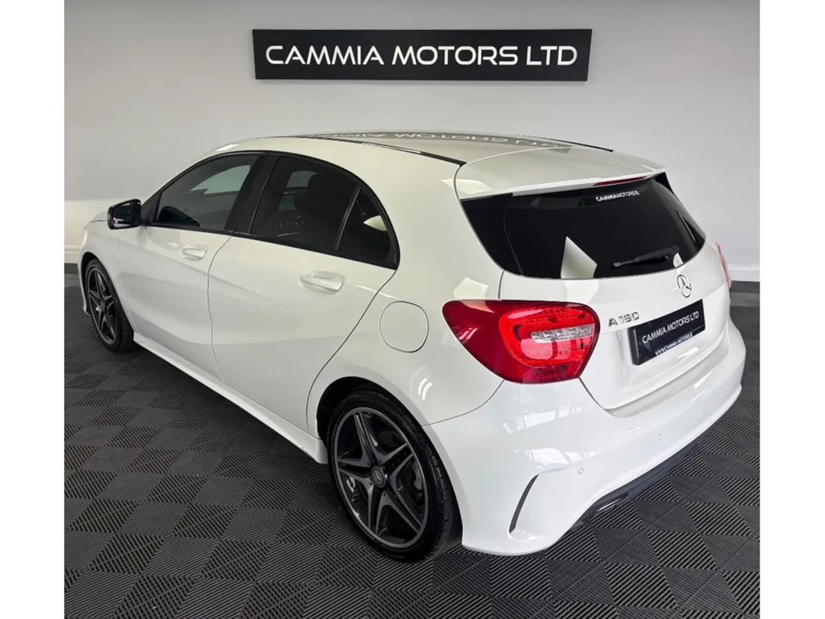 Mercedes-Benz A-Class Hatchback, Petrol, 2014, White