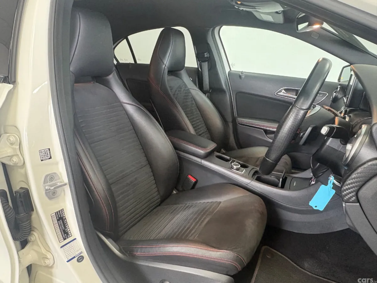 Mercedes-Benz A-Class Hatchback, Petrol, 2014, White
