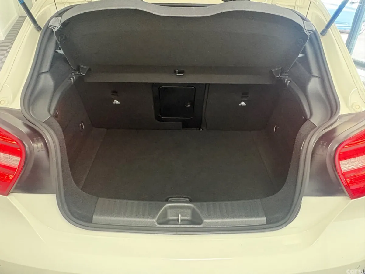 Mercedes-Benz A-Class Hatchback, Petrol, 2014, White