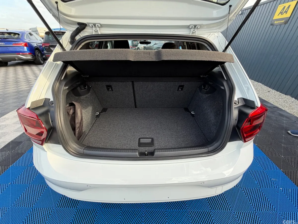 Volkswagen Polo Hatchback, Petrol, 2019, White