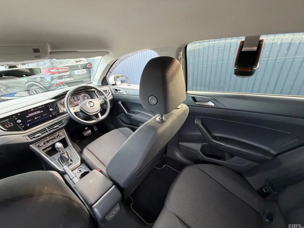 Volkswagen Polo Hatchback, Petrol, 2019, White