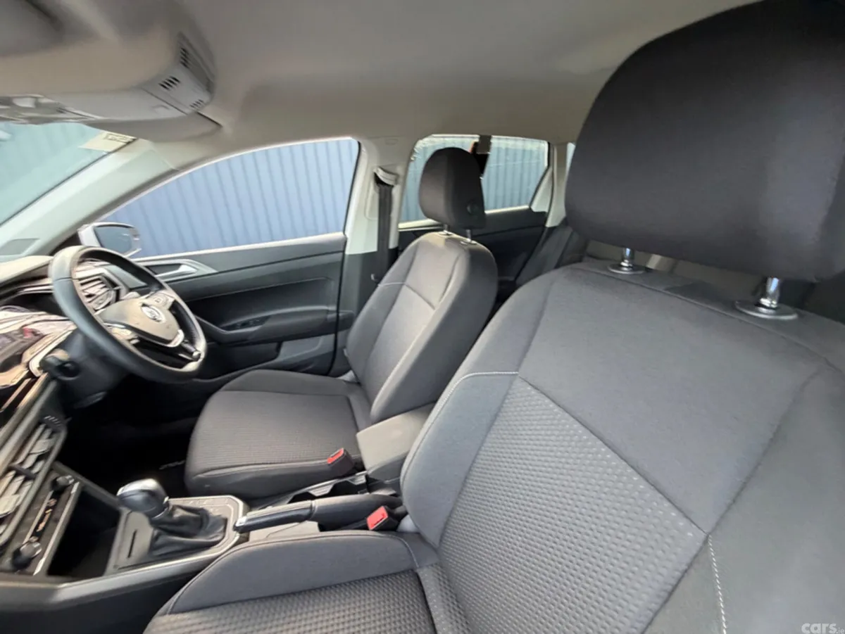 Volkswagen Polo Hatchback, Petrol, 2019, White