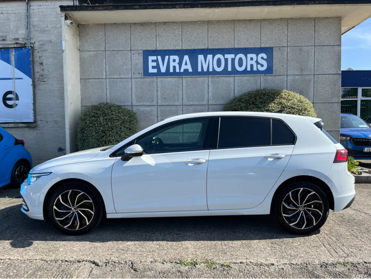 Volkswagen Golf Hatchback, Diesel, 2023, White