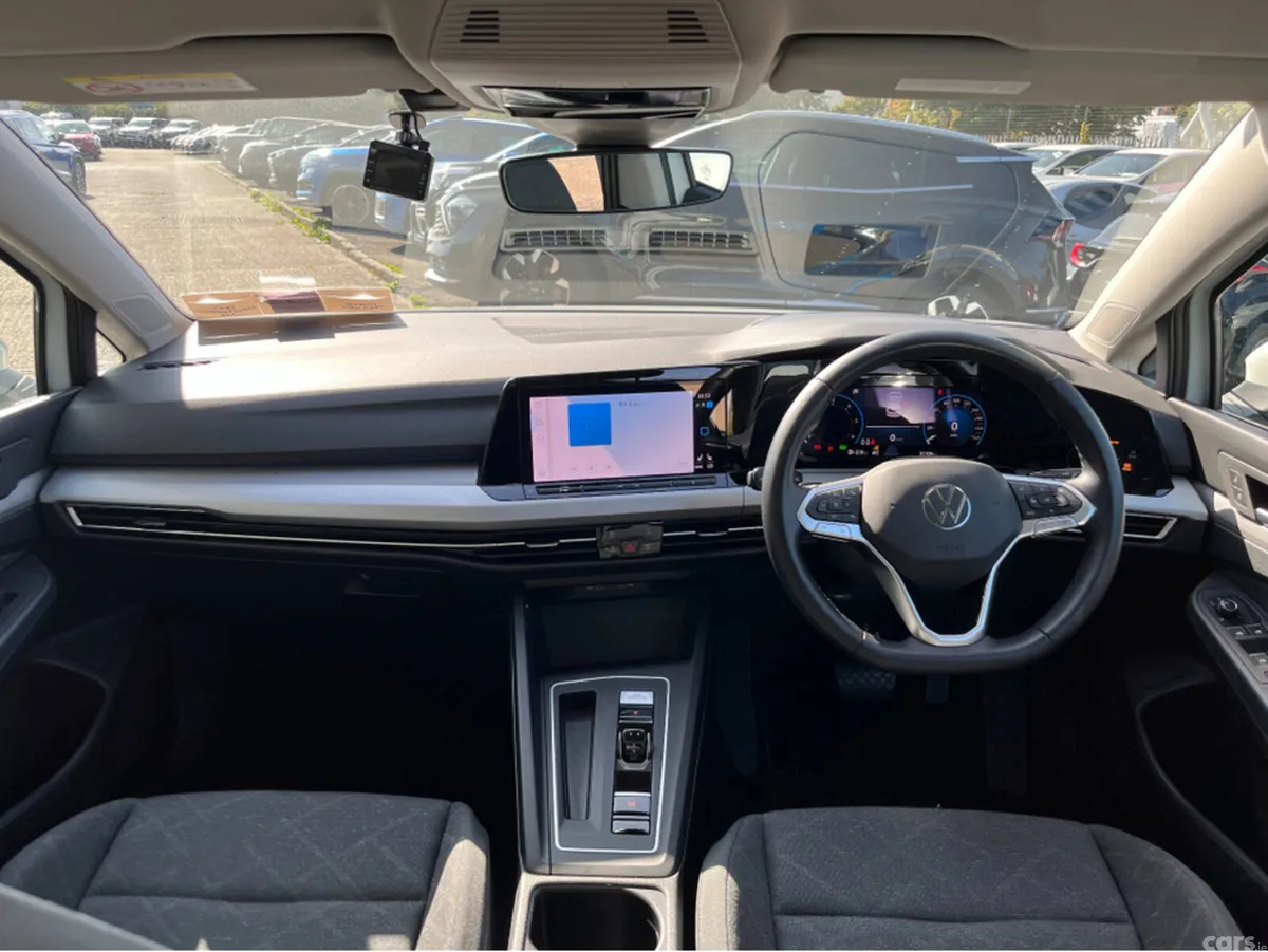 Volkswagen Golf Hatchback, Diesel, 2023, White