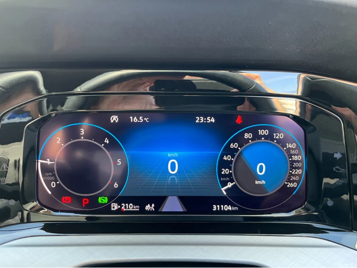 Volkswagen Golf Hatchback, Diesel, 2023, White