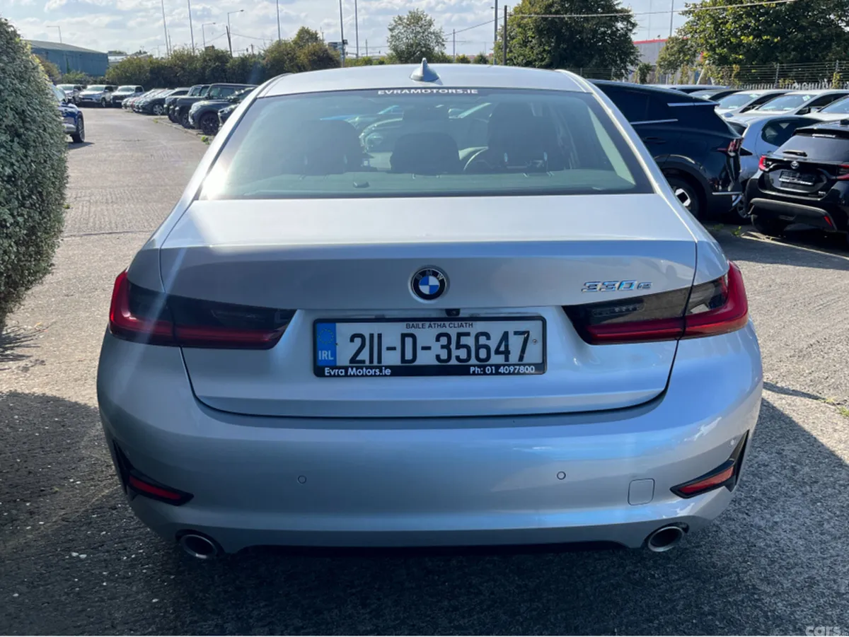 BMW 3-Series Saloon, Petrol Plug-in Hybrid, 2021, Silver