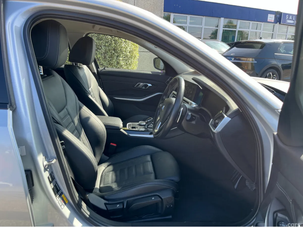 BMW 3-Series Saloon, Petrol Plug-in Hybrid, 2021, Silver