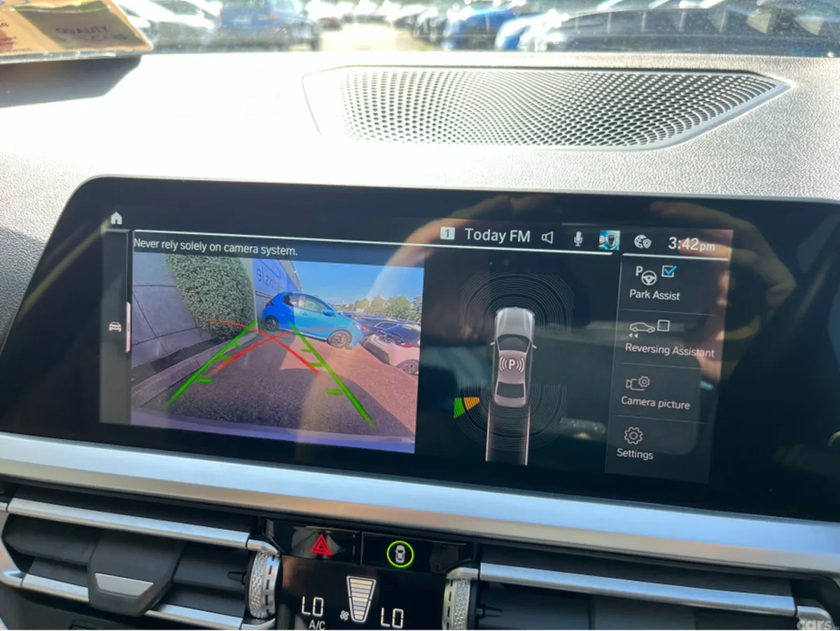 BMW 3-Series Saloon, Petrol Plug-in Hybrid, 2021, Silver
