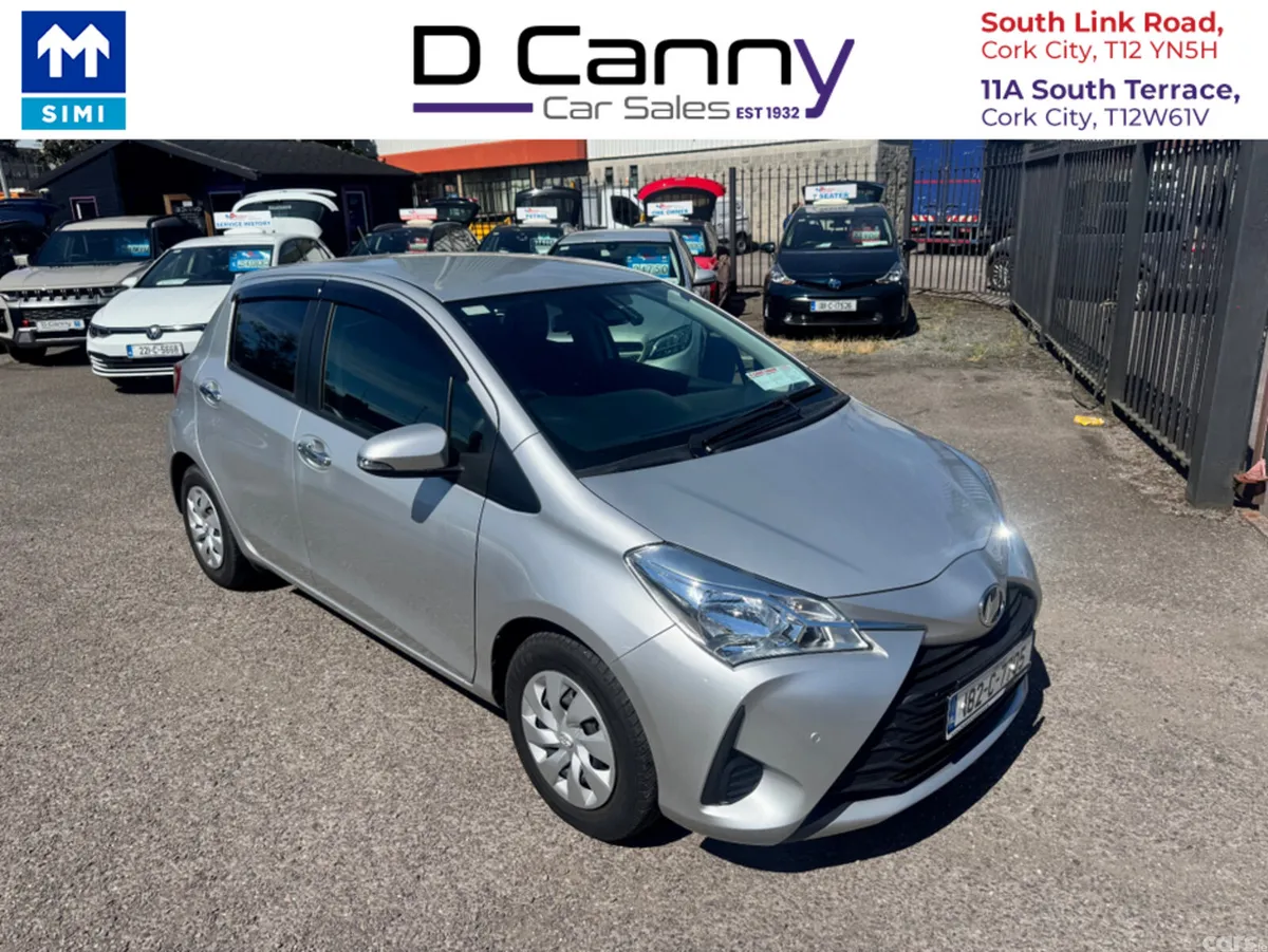 Toyota Vitz Hatchback, Petrol, 2018, Silver