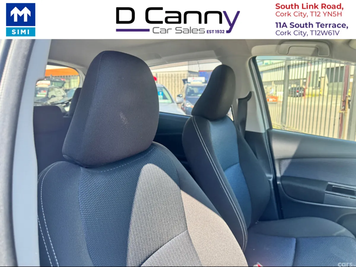 Toyota Vitz Hatchback, Petrol, 2018, Silver