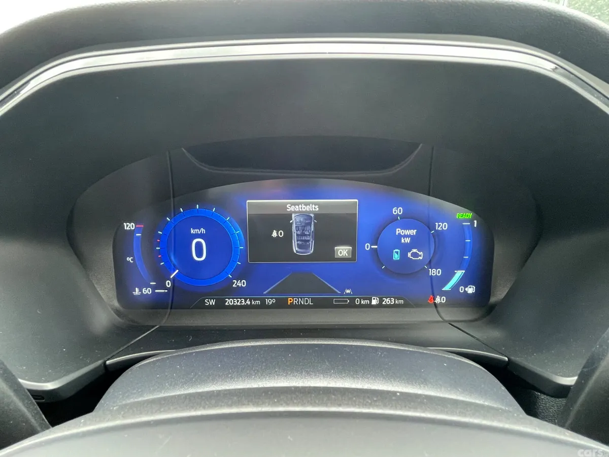 Ford Kuga SUV, Petrol Plug-in Hybrid, 2023, White