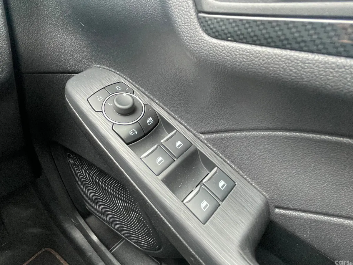 Ford Kuga SUV, Petrol Plug-in Hybrid, 2023, White