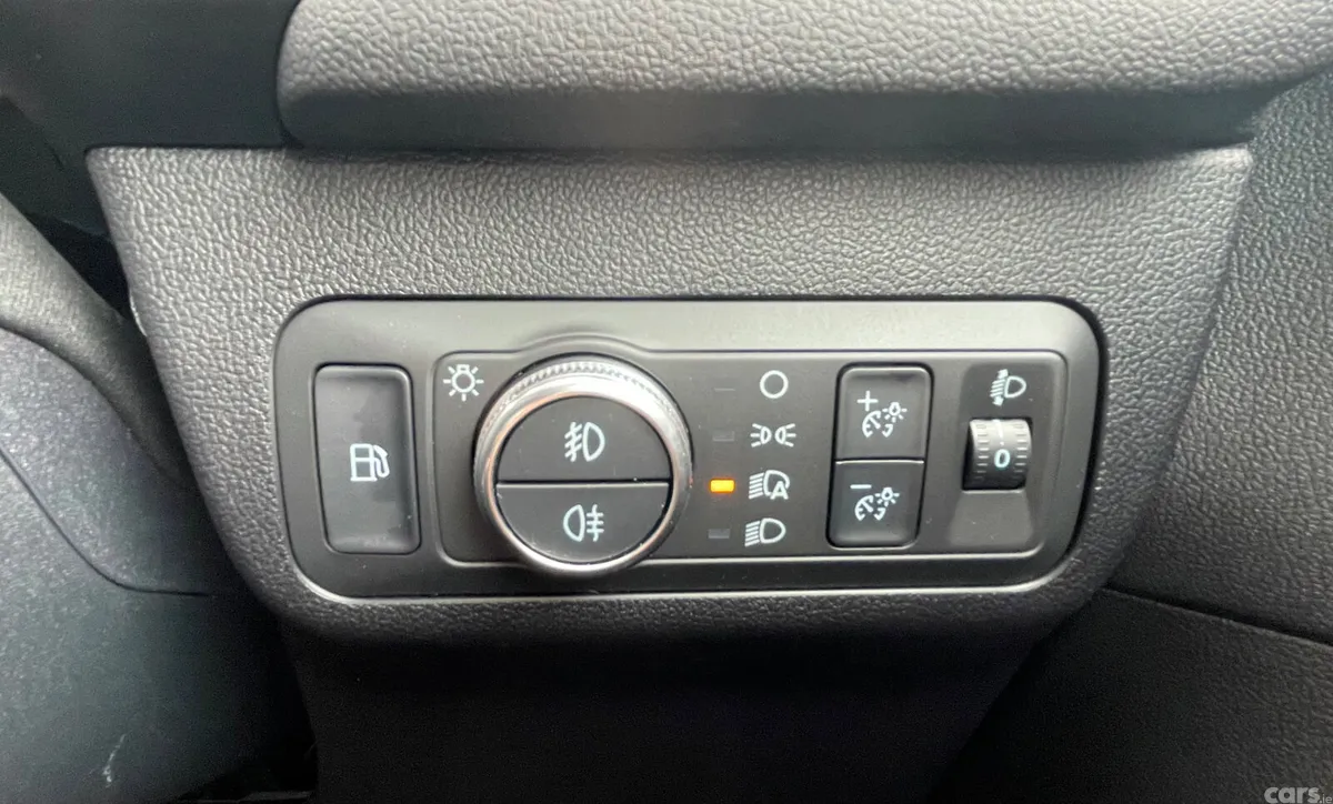 Ford Kuga SUV, Petrol Plug-in Hybrid, 2023, White