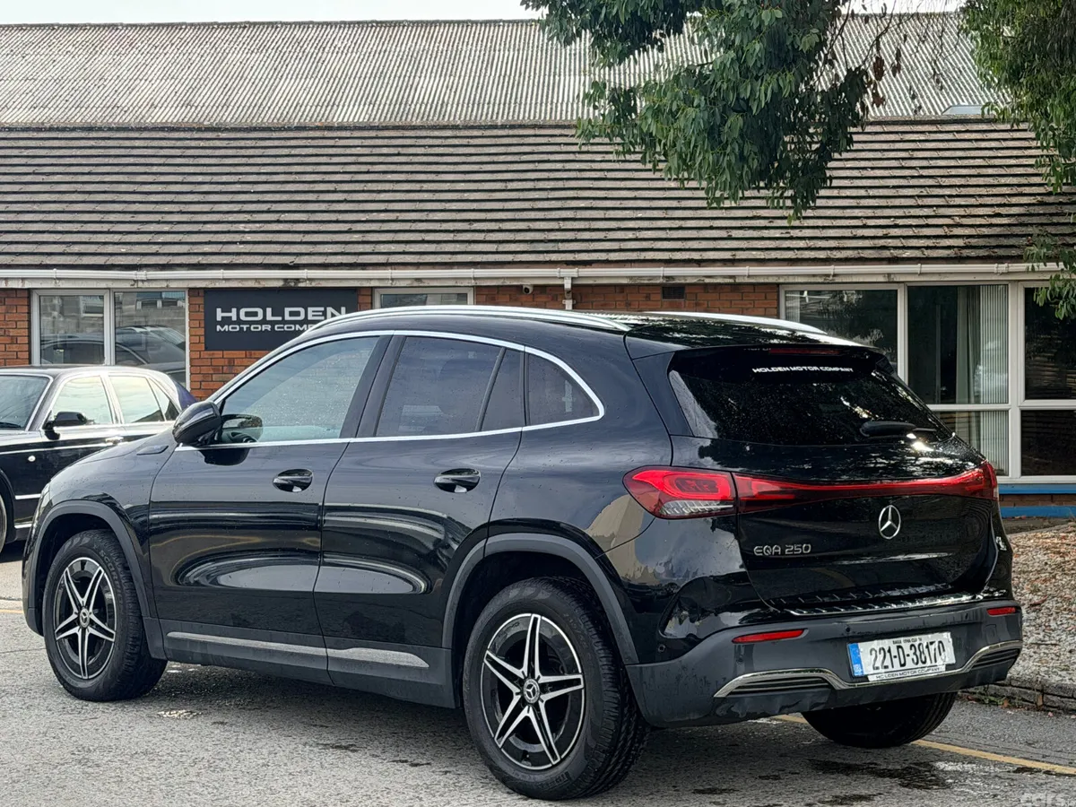 Mercedes-Benz AMG SUV, Electric, 2022, Black