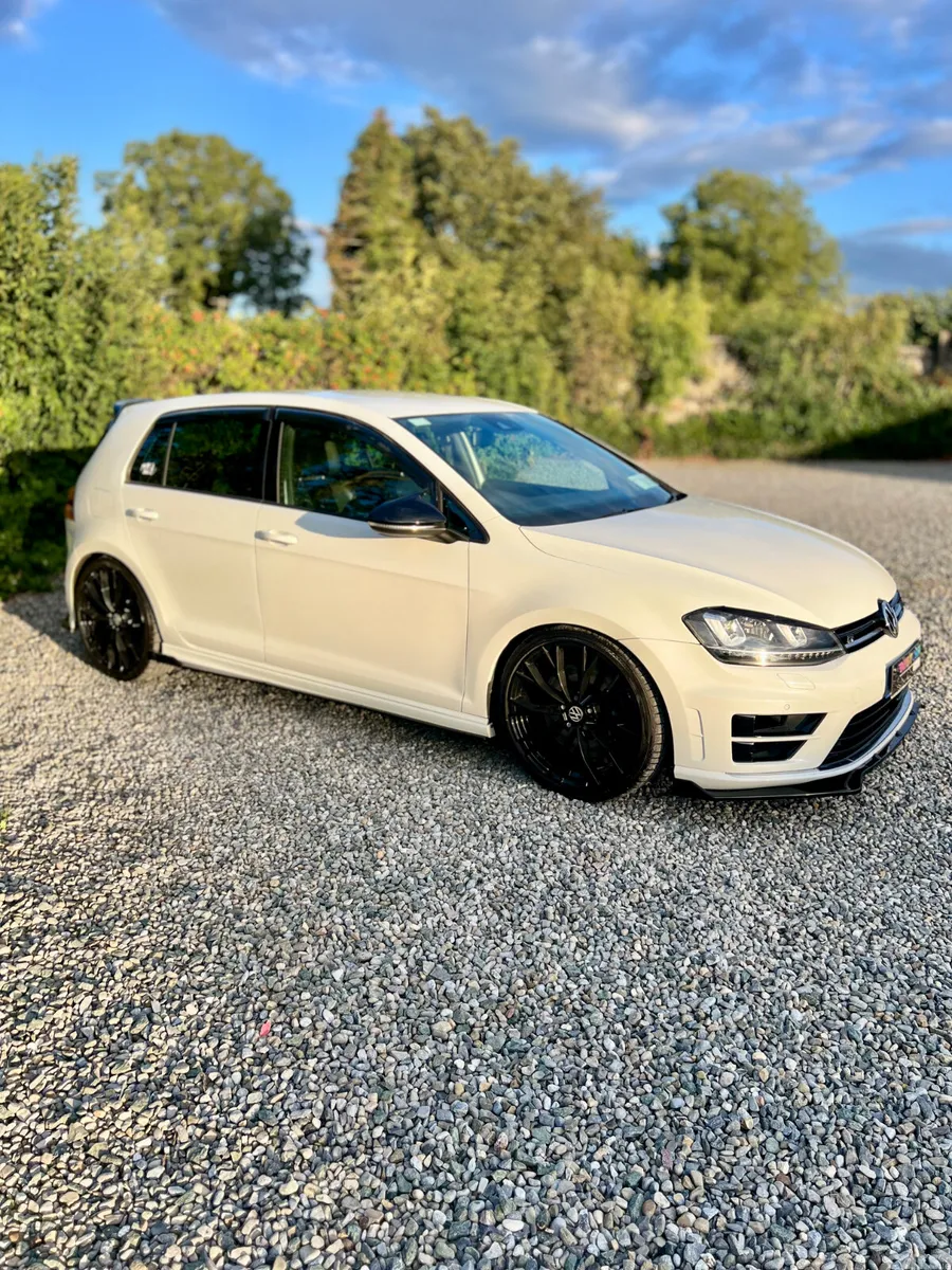 Volkswagen Golf Hatchback, Petrol, 2014, White