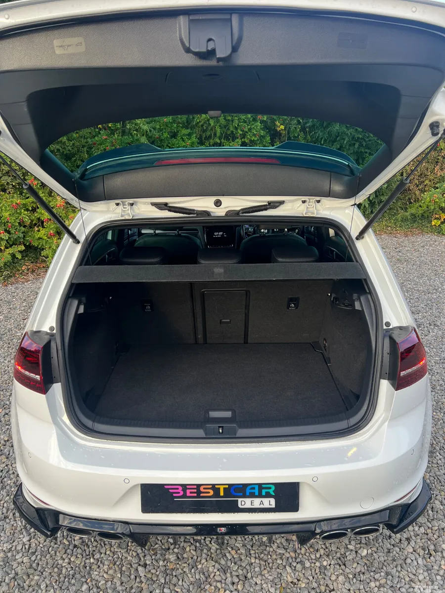 Volkswagen Golf Hatchback, Petrol, 2014, White