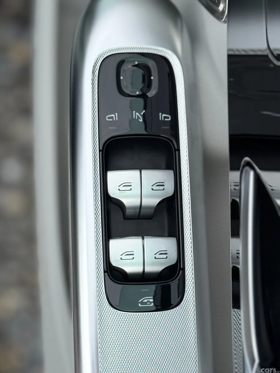 Mercedes-Benz EQE Saloon, Electric, 2023, Grey