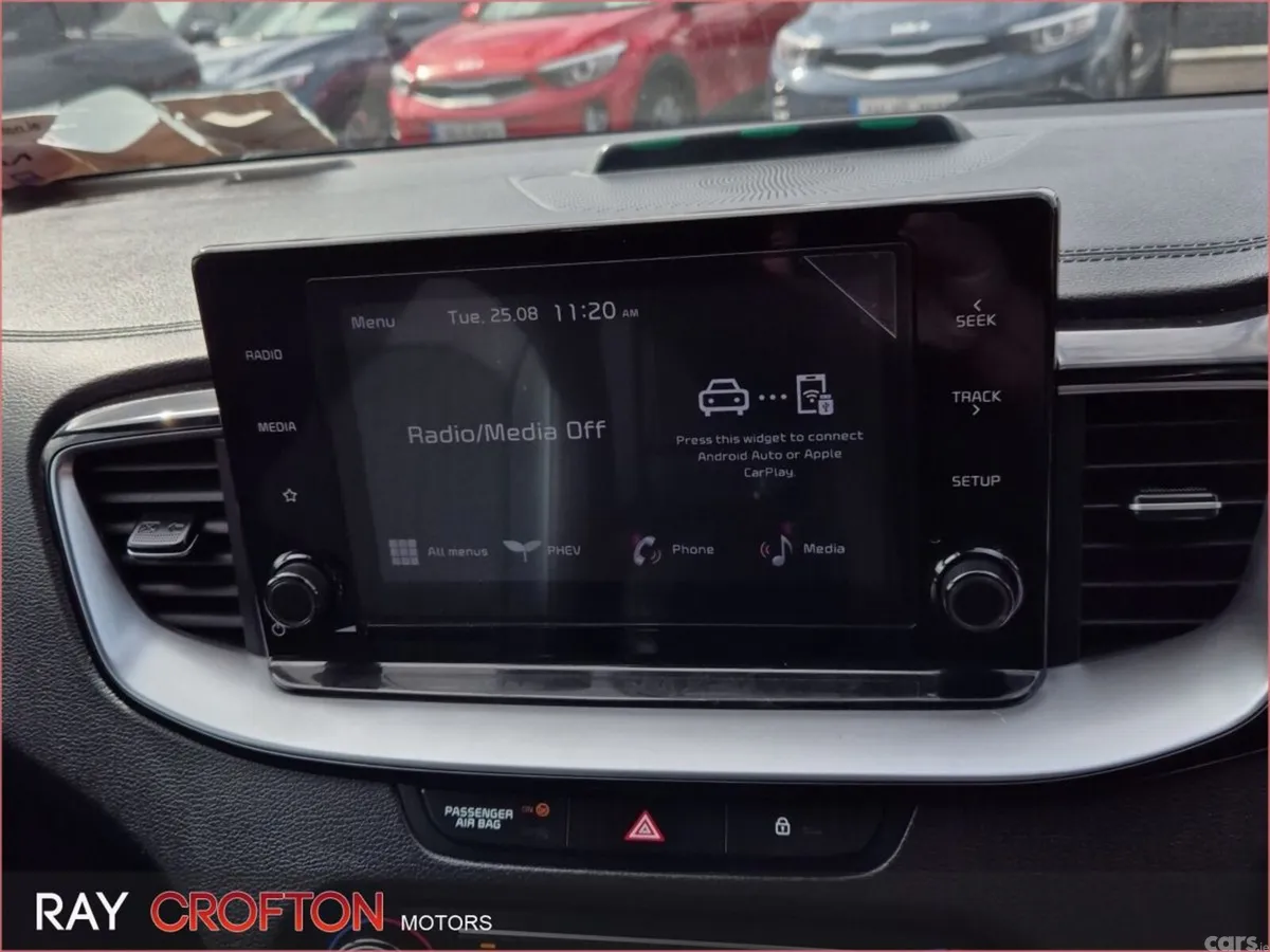 Kia Ceed Estate, Petrol Plug-in Hybrid, 2022, Red