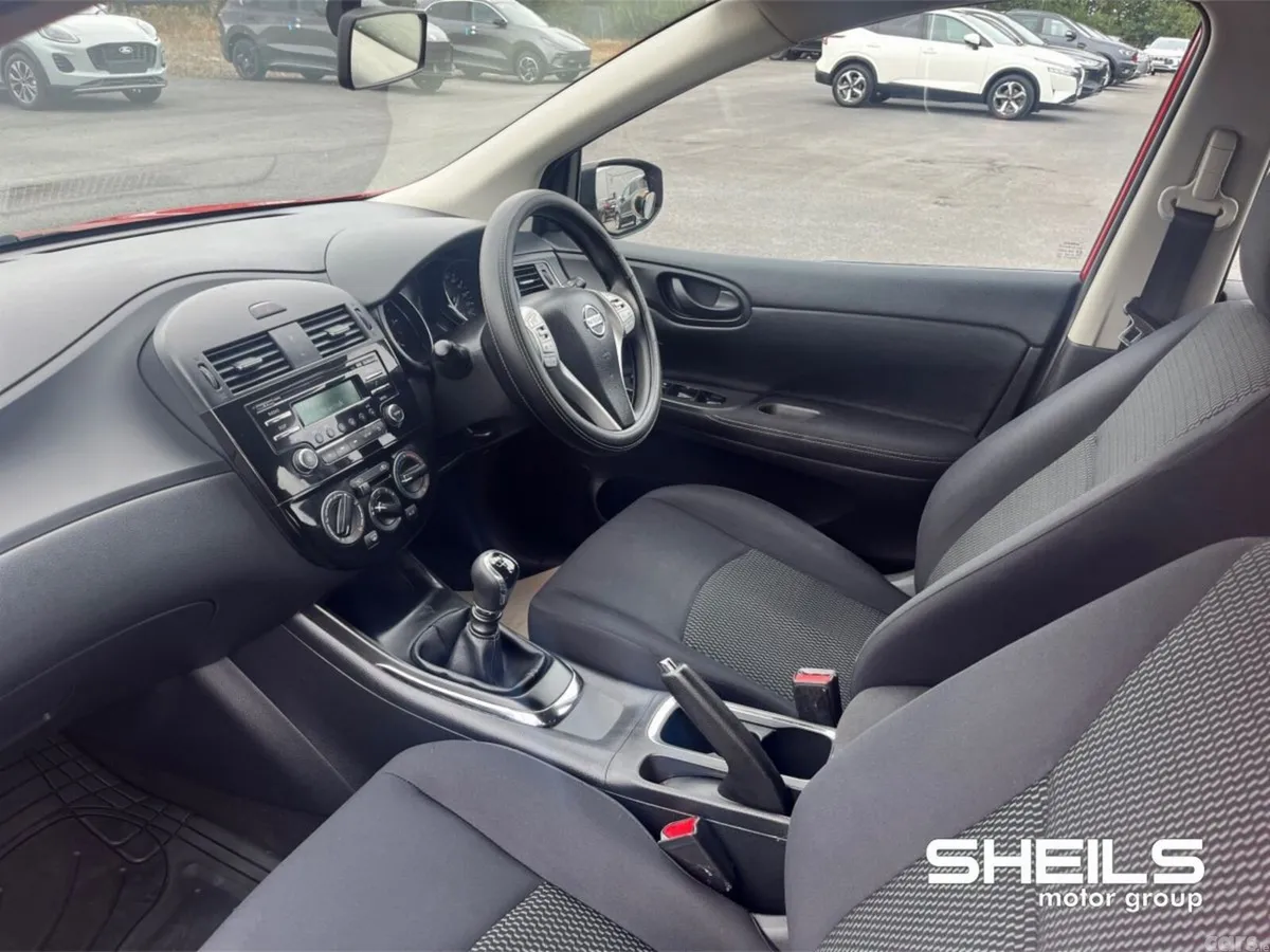 Nissan Pulsar Hatchback, Diesel, 2018, Red