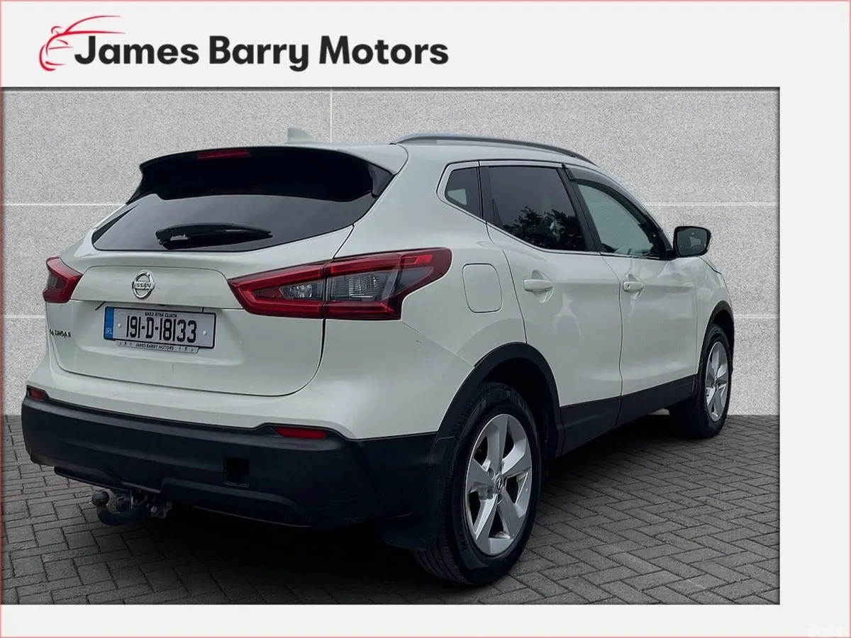 Nissan Qashqai MPV, Diesel, 2019, White