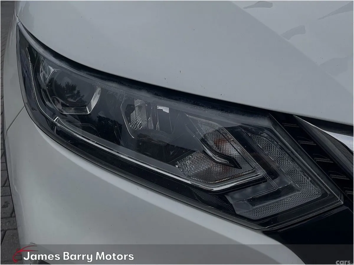 Nissan Qashqai MPV, Diesel, 2019, White