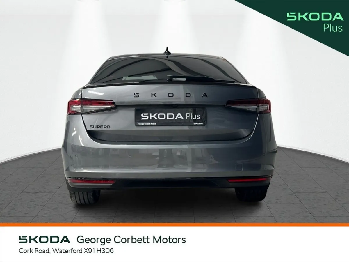 Skoda Superb Saloon, Diesel, 2026, Grey
