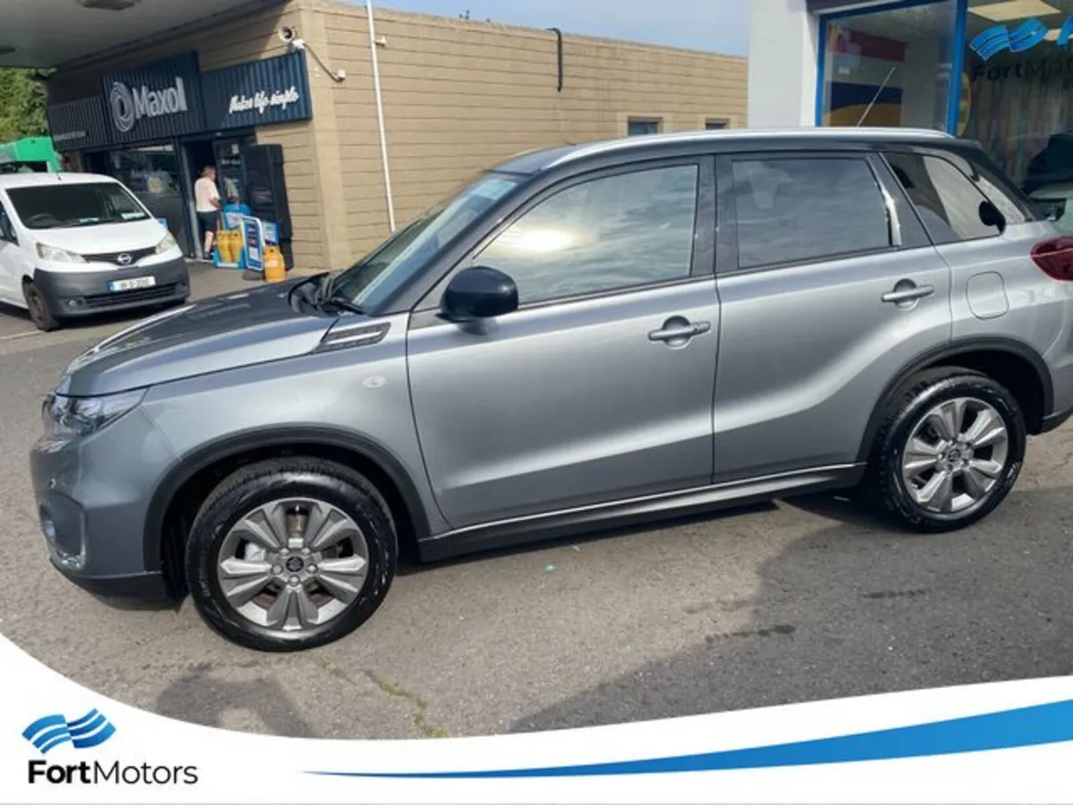 Suzuki Vitara Hatchback, Petrol Hybrid, 2024, Grey