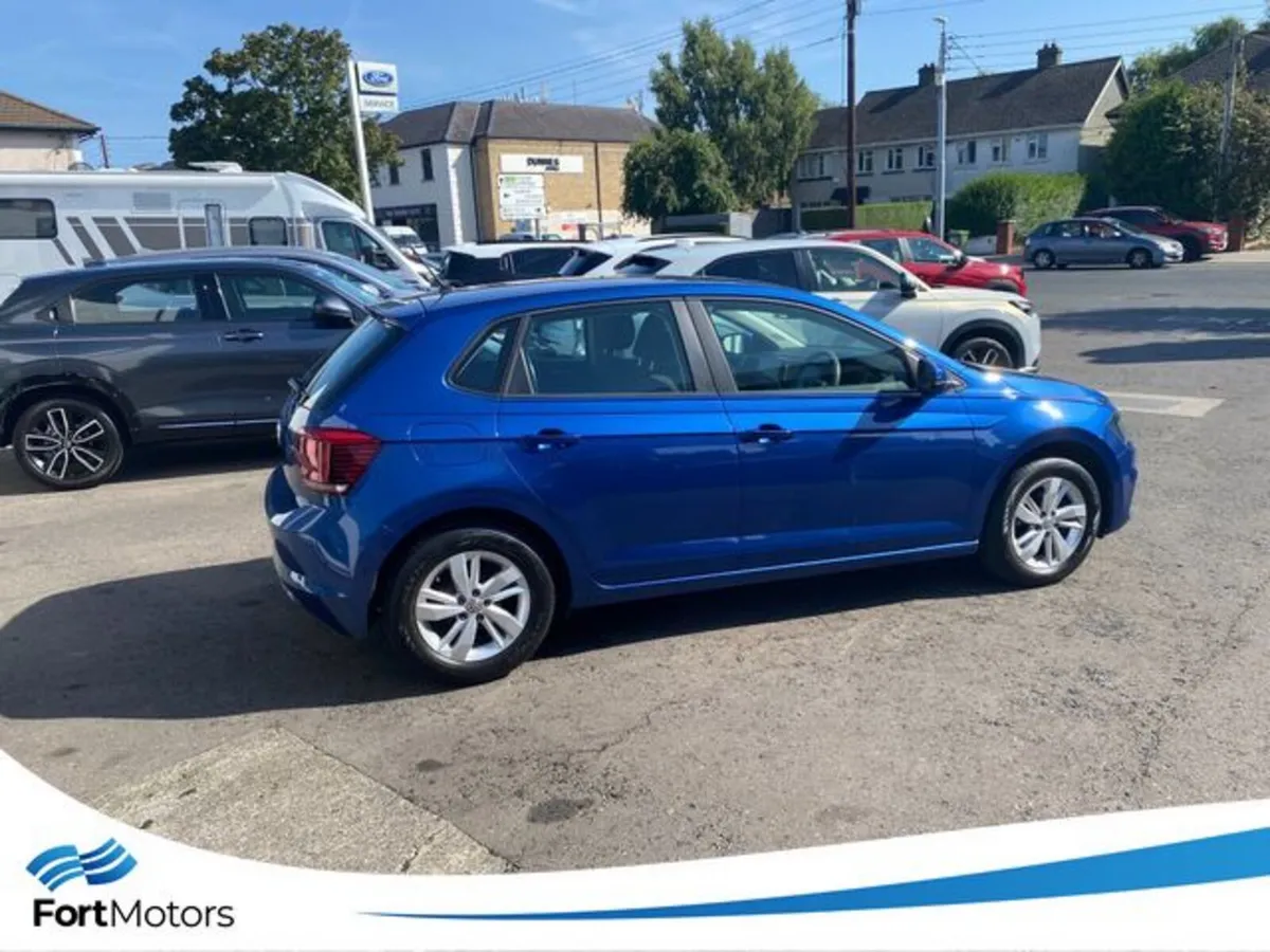 Volkswagen Polo Hatchback, Petrol, 2021, Blue