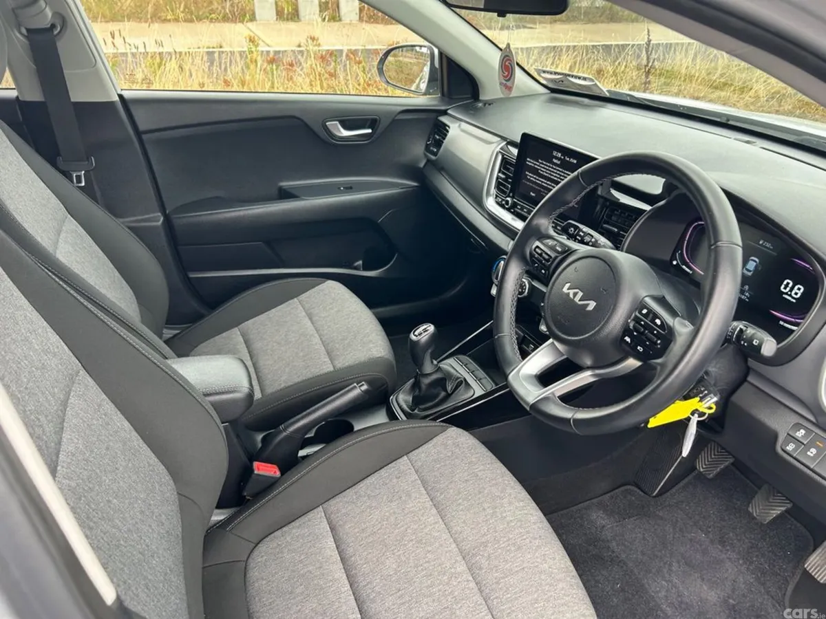 Kia Stonic Hatchback, Petrol, 2024, Grey