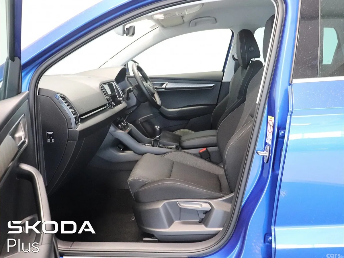 Skoda Karoq Estate/Jeep, Petrol, 2024, Blue