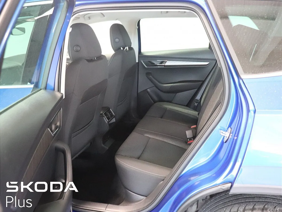 Skoda Karoq Estate/Jeep, Petrol, 2024, Blue