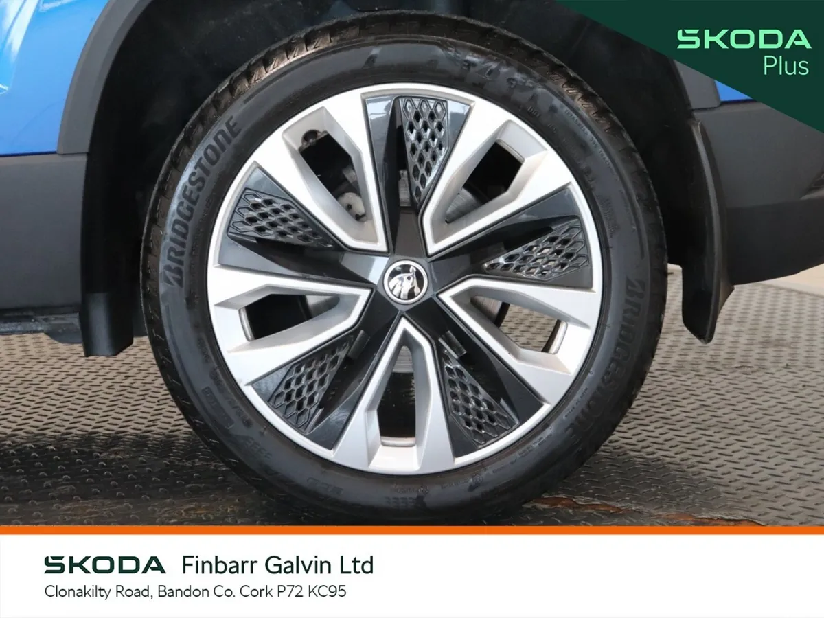 Skoda Karoq Estate/Jeep, Petrol, 2024, Blue