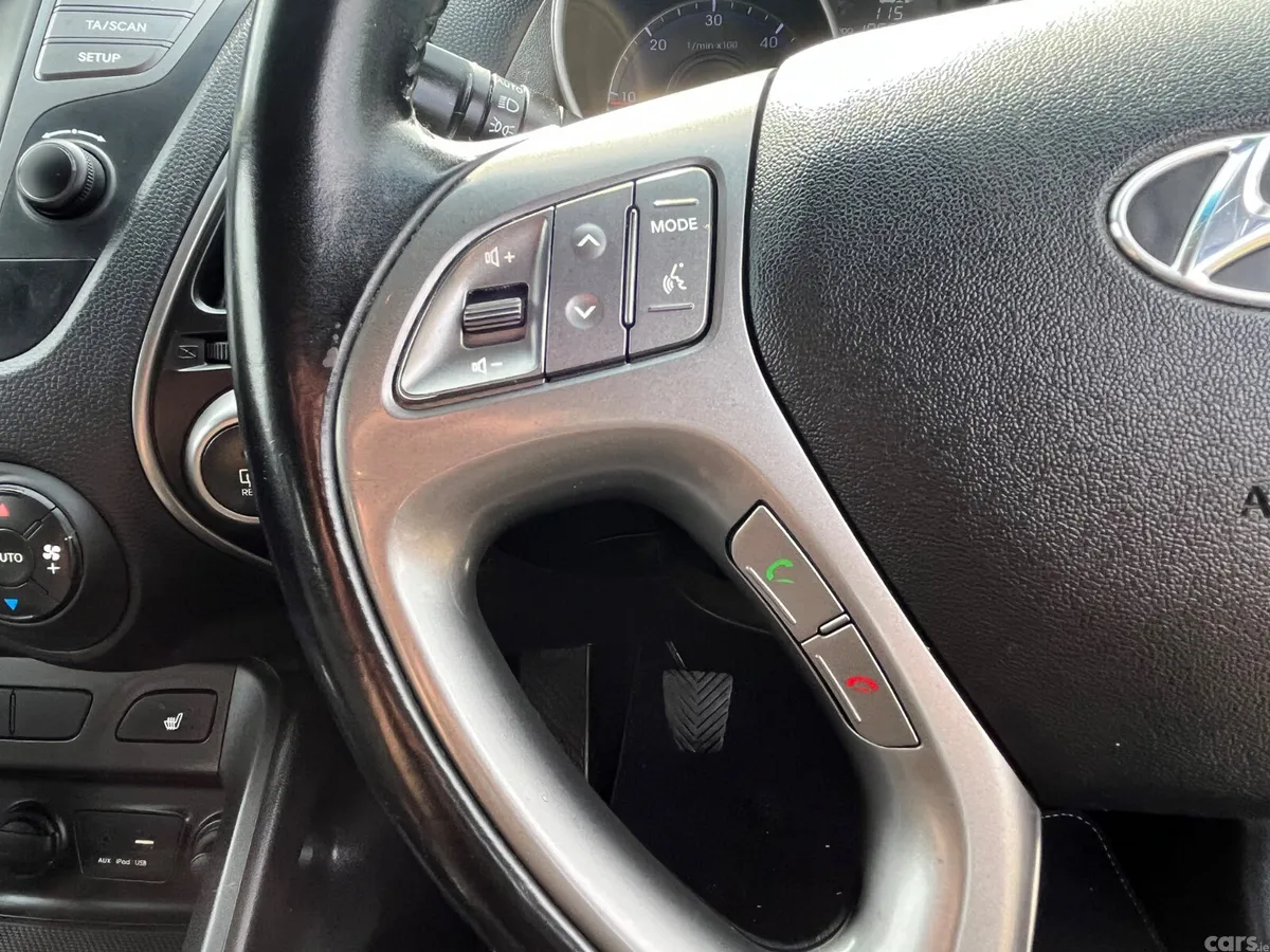 Hyundai ix35 SUV, Diesel, 2015, White