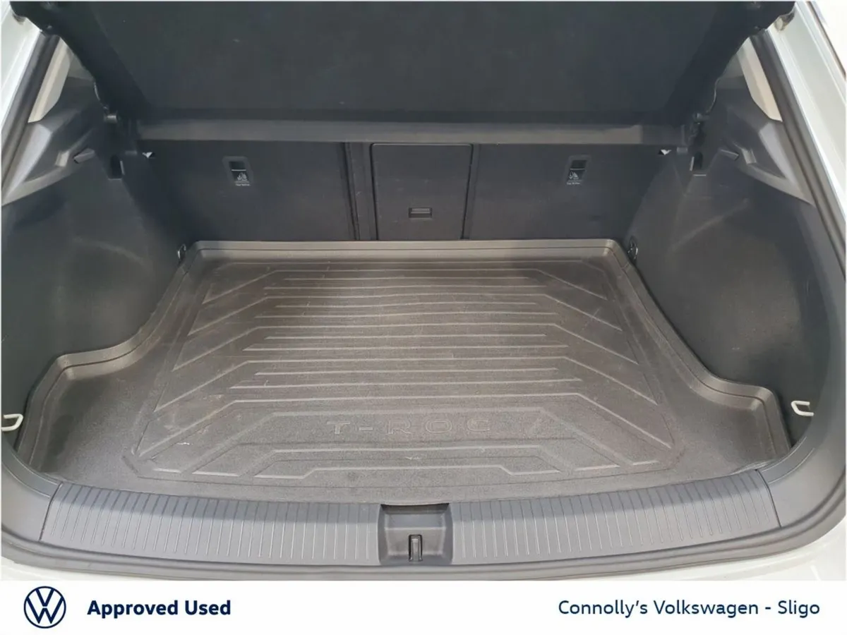 Volkswagen T-Roc SUV, Diesel, 2024, White