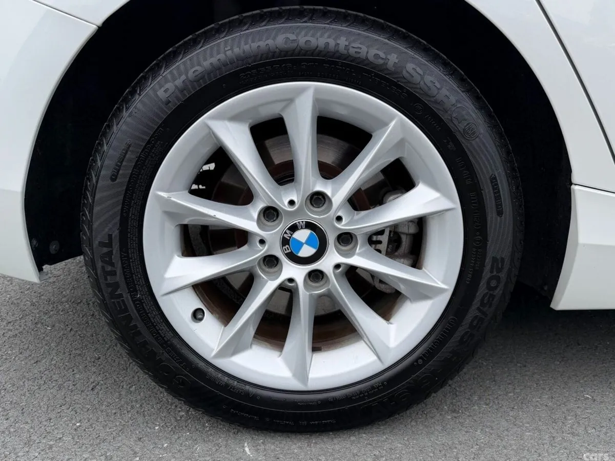 BMW 1-Series Hatchback, Petrol, 2020, White